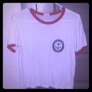 Small tee shirt; semi cropped